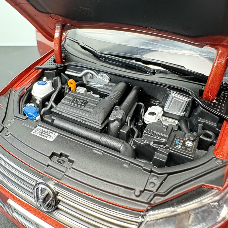 SAIC Volkswagen Gran Santana 1:18 Scale Model