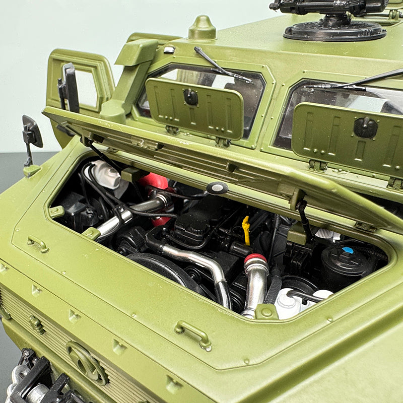 Dongfeng Mengshi CSK181 1:18 Scale Alloy Diecast Model – Interactive Tactical Collectible