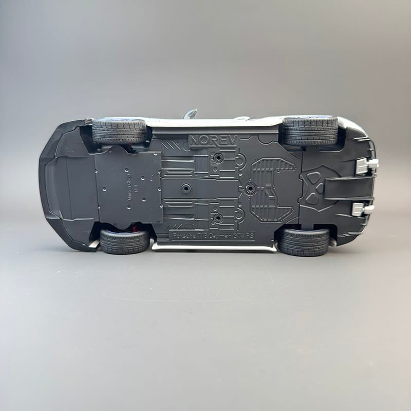 Norev Porsche 911 GT4 RS 1:18 Diecast Model Car