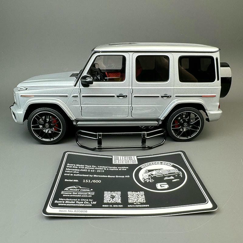 Almost Real 1:18 Mercedes-Benz G63