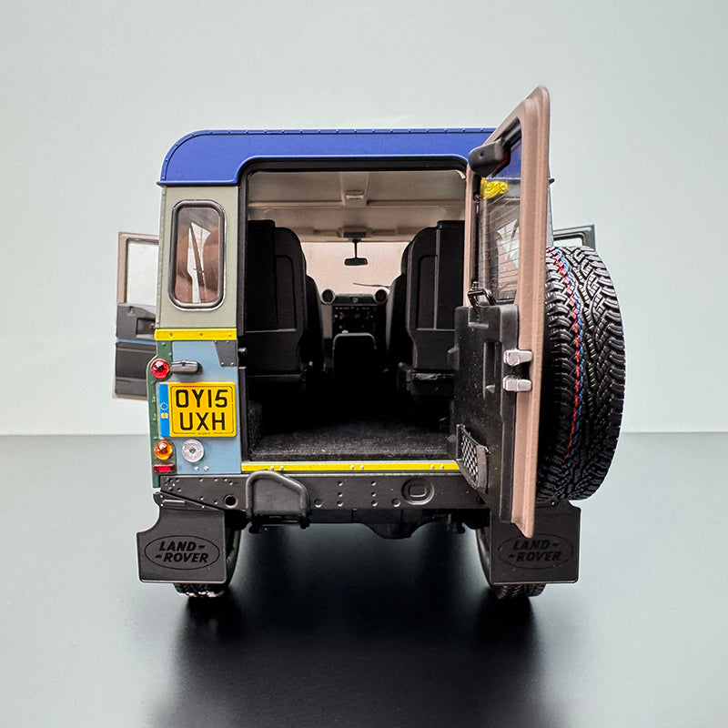 Almost Real Land Rover Defender 90 Paul Smith Custom Edition 1:18 Diecast Model
