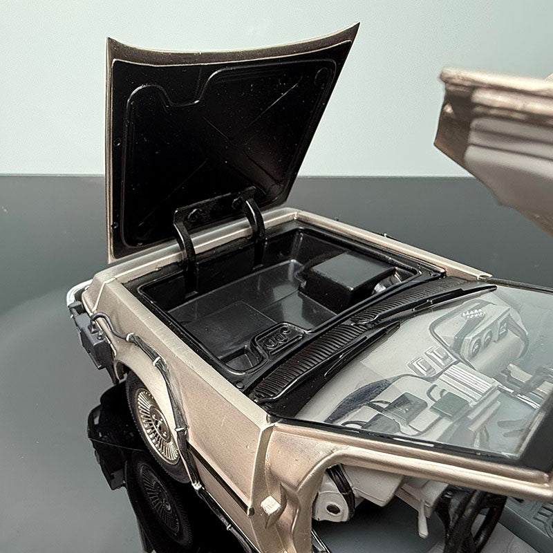 Back to the Future Part I Time Machine SunStar Diecast Model – 2711# (1:18 Scale)