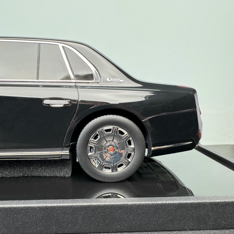 Hongqi Guoli 1:18 Resin Model – Limited Edition Luxury Car Replica