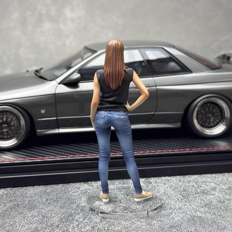 Ignition Model 1:18 Nissan GT-R R32 (Reina’s R) with Figure – IG3595