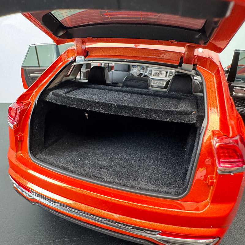 SAIC Volkswagen TERAMONT X 1:18 Alloy Model – Full-Open SUV Collectible
