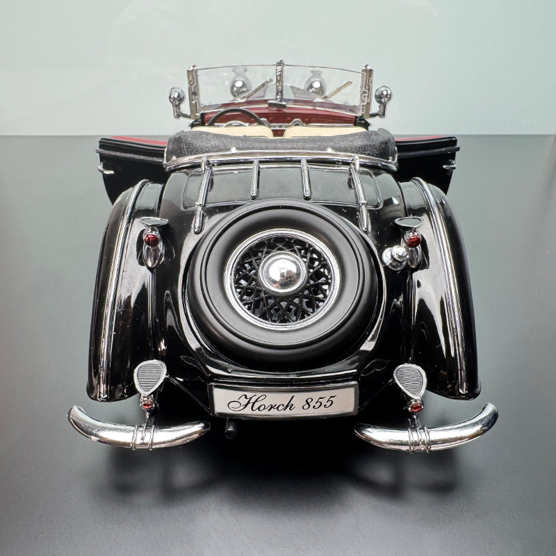 SunStar 1939 Horch 855 Special Roadster 1:18 Diecast Model – Black Edition