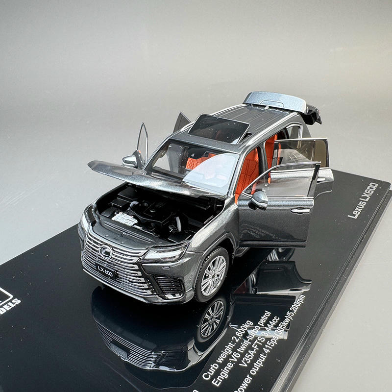 LCD Models 1:43 Lexus LX600 Diecast Car