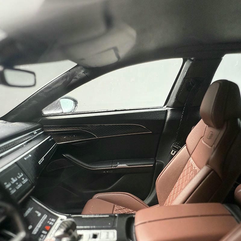 GT 1:18 Audi S8 Resin Model â Sealed Display Version