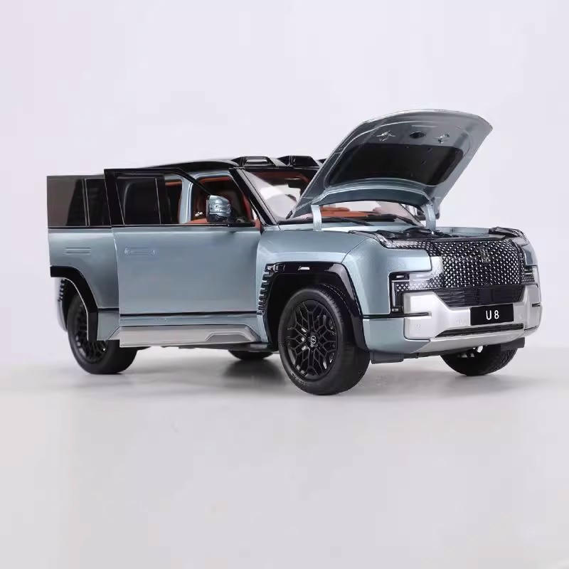 Original BYD Yangwang U8 1:18 Diecast Model