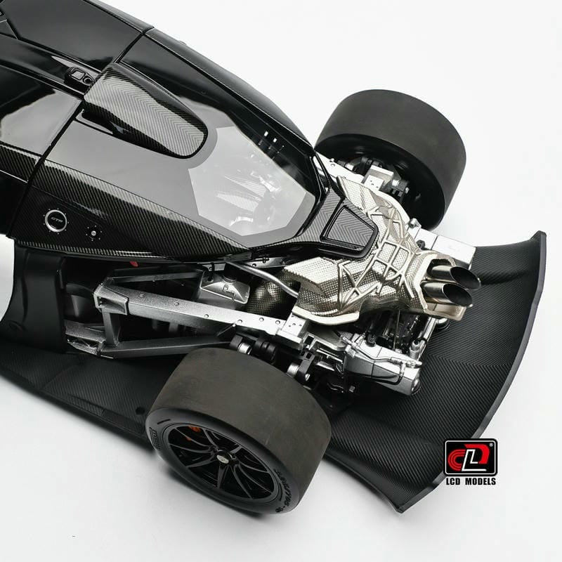 Pre-sale LCD 1:18 McLaren Senna GTR Full-Open Alloy Model – Official Licensed Product