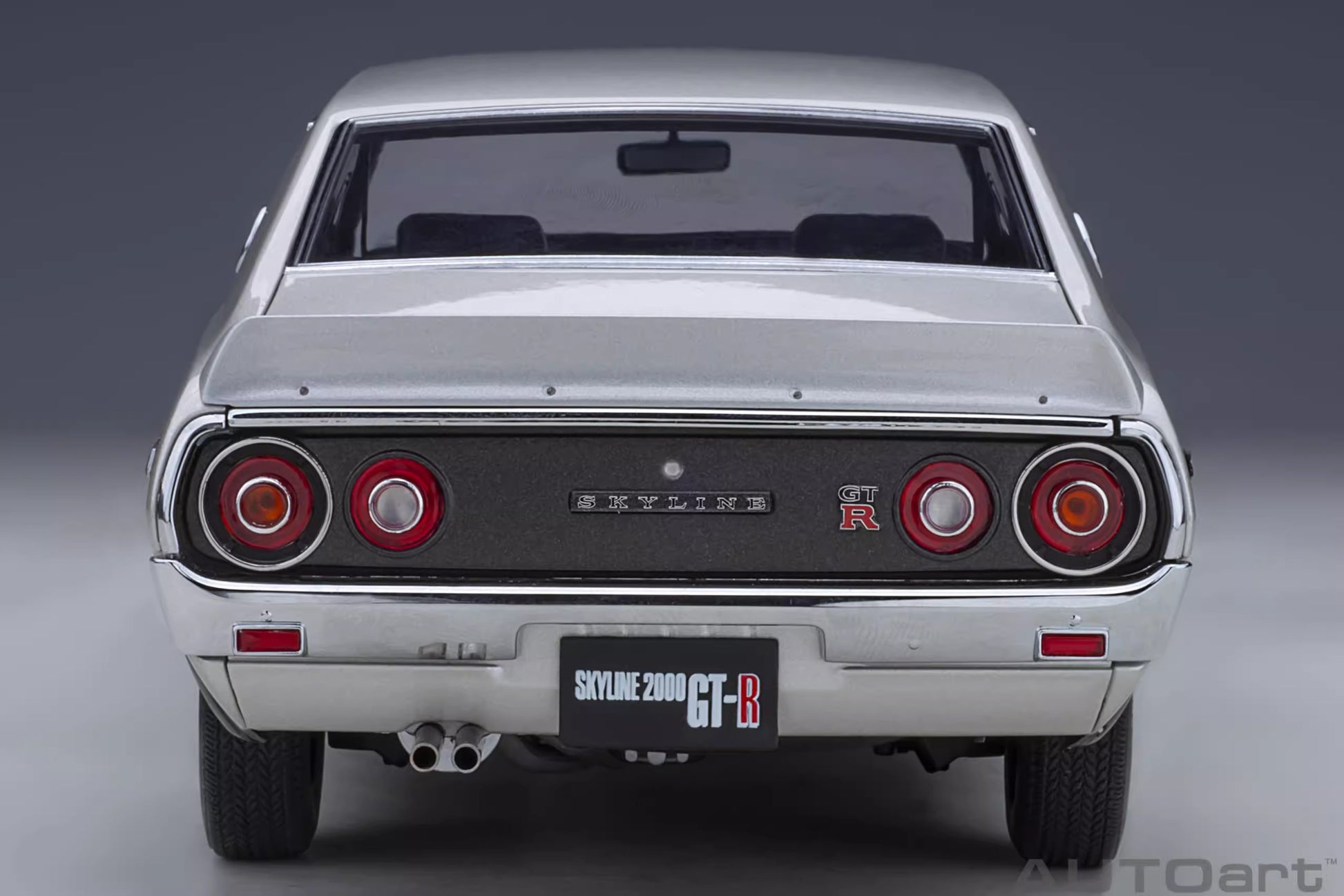 AUTOart Nissan GT-R Skyline KPGC110 – 1:18 Scale Model (Classic Hakosuka Heritage Edition)