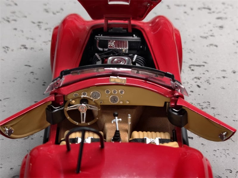 Shelby Cobra 427 S/C 1:18 Diecast Model (Classic Muscle Edition – Full Function Display)