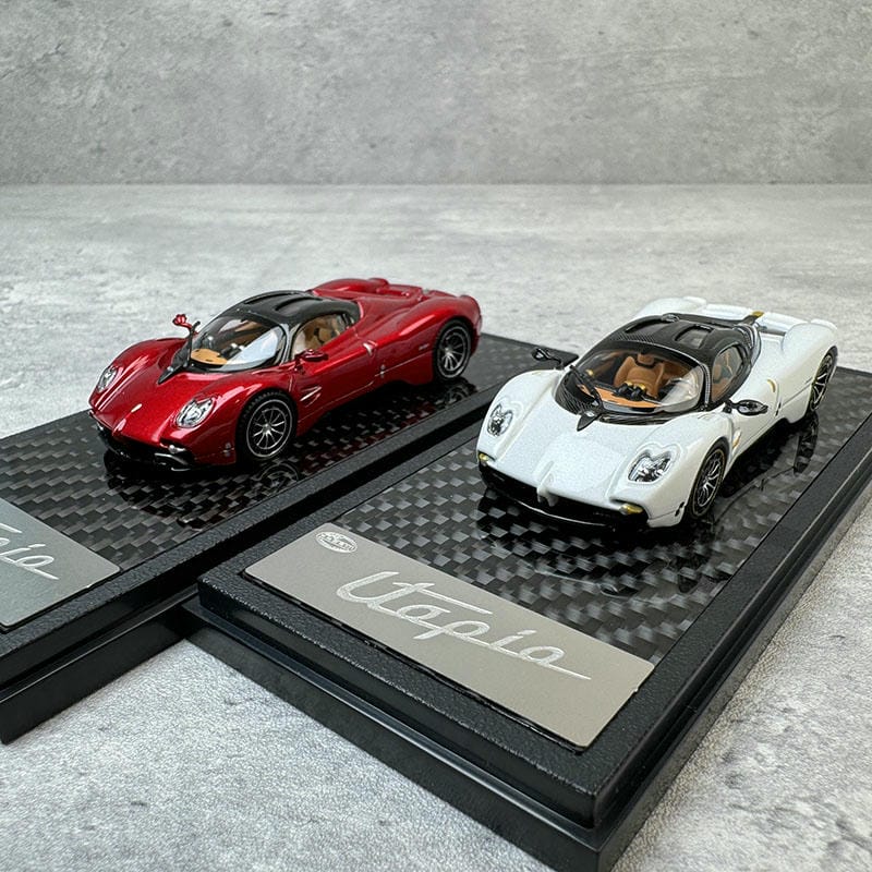 LCD 1:64 Pagani Utopia