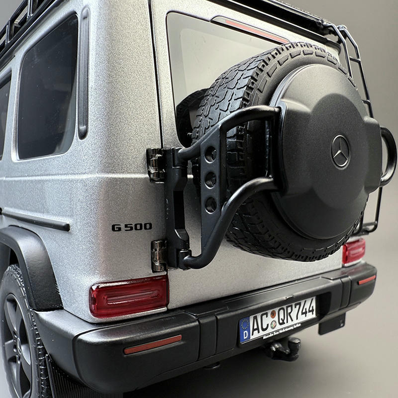 Norev 1:18 Mercedes-Benz G500 Alloy Diecast Model Car
