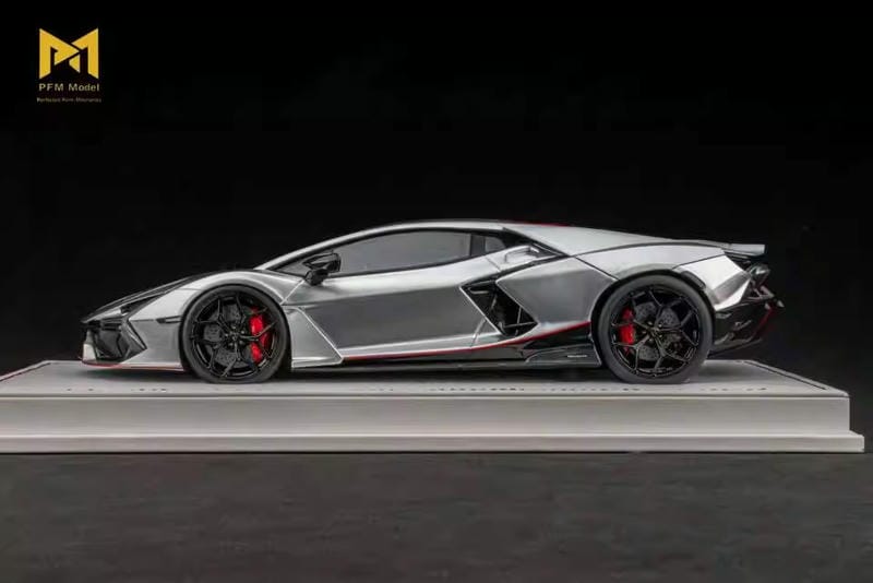 Perfected Form Mechanics 1:18 Lamborghini Revuelto Resin Model Car
