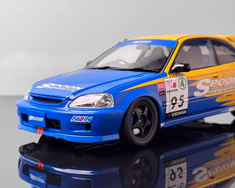 Honda Civic EK9 Type R 1:18 Die-Cast Alloy Model by MOTORHELIX