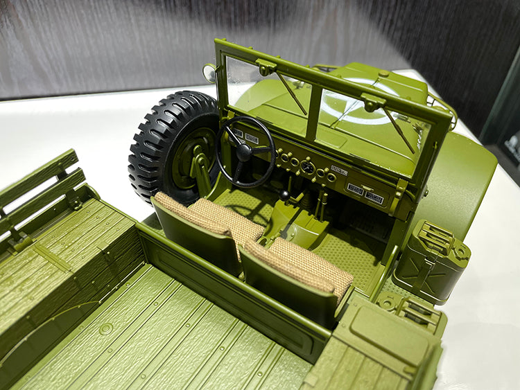 Xiaoguang 1:18 Dodge WC1 / WC2 Military Beep Diecast car
