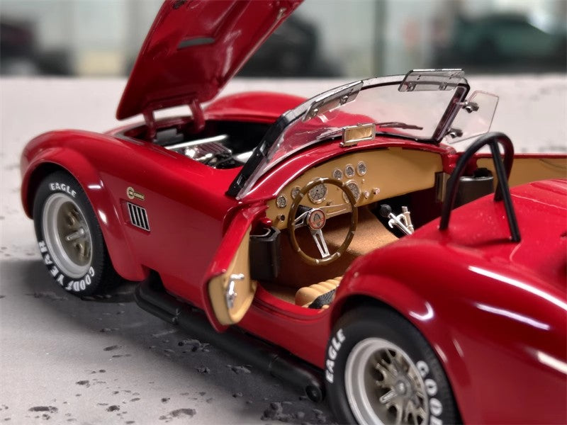 Shelby Cobra 427 S/C 1:18 Diecast Model (Classic Muscle Edition – Full Function Display)