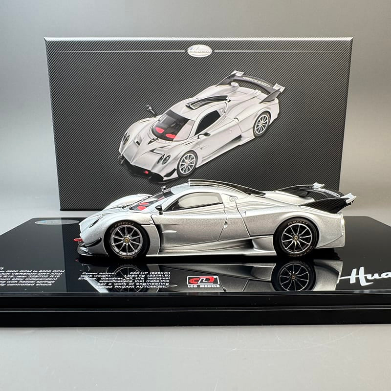 LCD Pagani Huayra R 1:43 Diecast Model Car