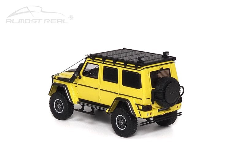 Mercedes-AMG G 63 – 1:43 Diecast Model by Almost Real (White / Metallic Green – Fully Enclosed Collector Edition)