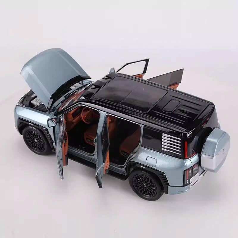 Original BYD Yangwang U8 1:18 Diecast Model