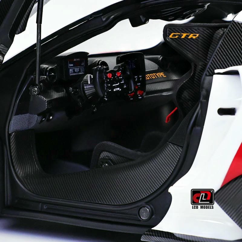 Pre-sale LCD 1:18 McLaren Senna GTR Full-Open Alloy Model – Official Licensed Product(副本)