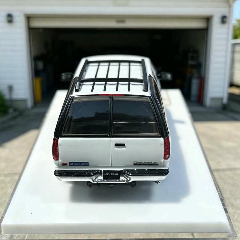 Bliss 1:64 Chevrolet GMC GMT400 HEC Beijing Expo Limited Edition Diecast Model