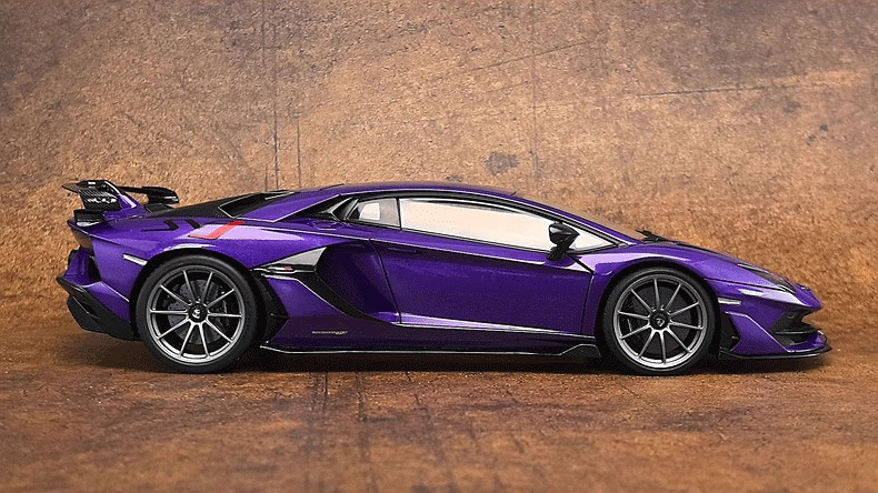 AUTOart Lamborghini Aventador SVJ – 1:18 Scale Model (Full Open Static Version with Accessories)(79179)