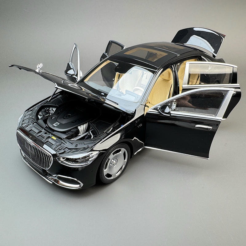 Almost Real 1:18 Mercedes-Maybach S680 Diecast Car