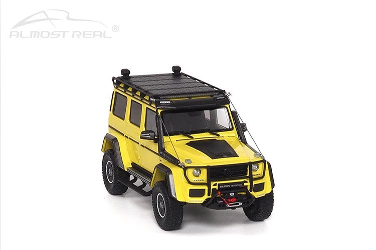 Mercedes-AMG G 63 – 1:43 Diecast Model by Almost Real (White / Metallic Green – Fully Enclosed Collector Edition)