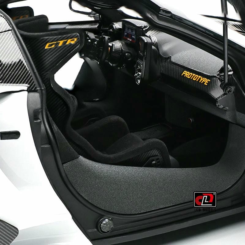 Pre-sale LCD 1:18 McLaren Senna GTR Full-Open Alloy Model – Official Licensed Product