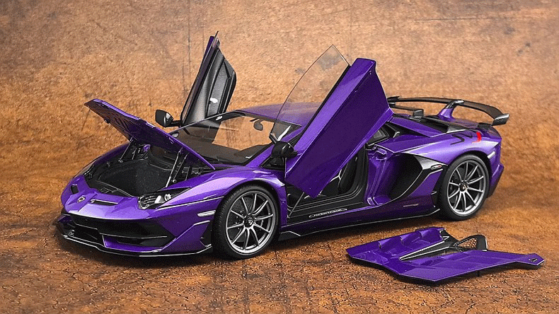 AUTOart Lamborghini Aventador SVJ – 1:18 Scale Model (Full Open Static Version with Accessories)(79179)
