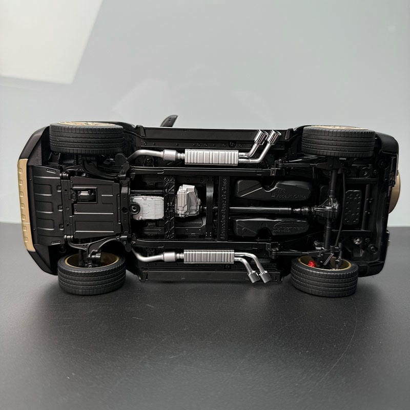 Almost Real 1:18 Mercedes-Benz G63 Alloy Model – Iconic Off-Road Luxury