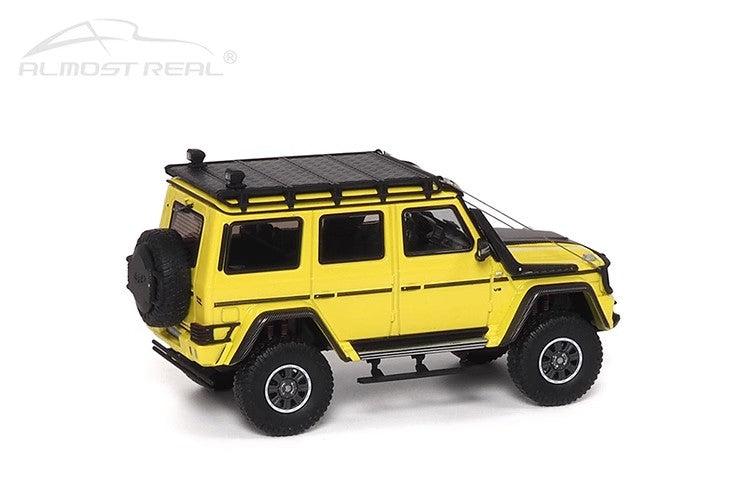 Mercedes-AMG G 63 – 1:43 Diecast Model by Almost Real (White / Metallic Green – Fully Enclosed Collector Edition)