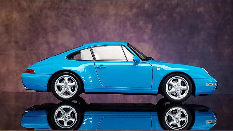 AUTOart 1:18 Porsche 911 (993) Carrera Diecast Car Model