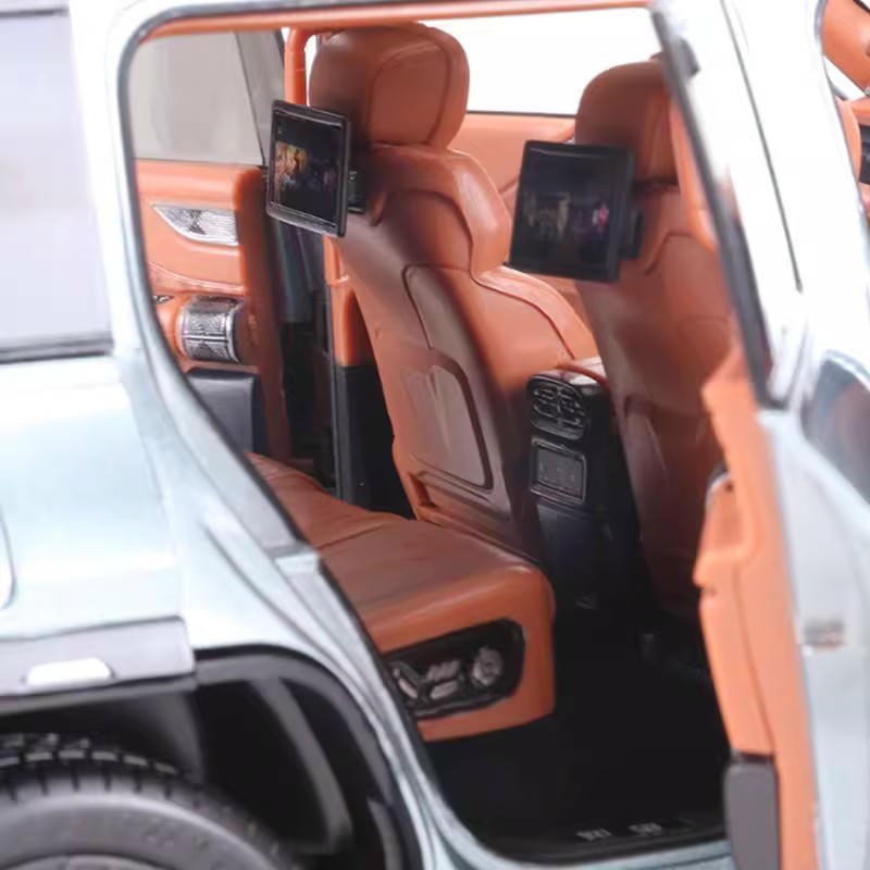 Original BYD Yangwang U8 1:18 Diecast Model