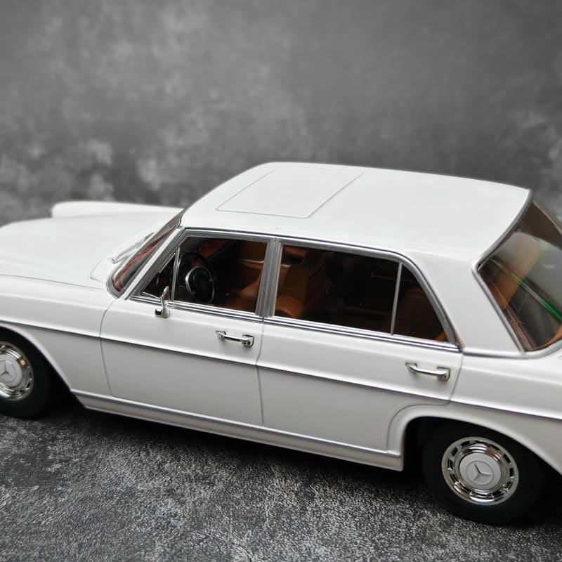 KK Scale Mercedes-Benz 300SEL 6.3 W109 1967-1972 1:18 Alloy Diecast Model Car