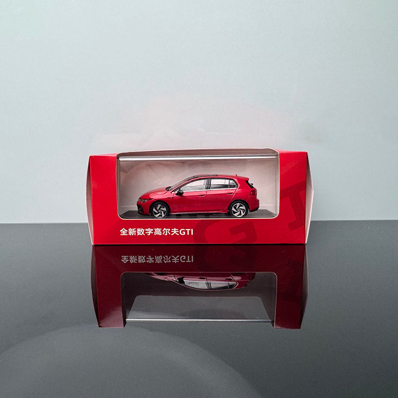 Volkswagen Golf V R32 2005 Diecast Model – 1:43 Scale Red Collectible