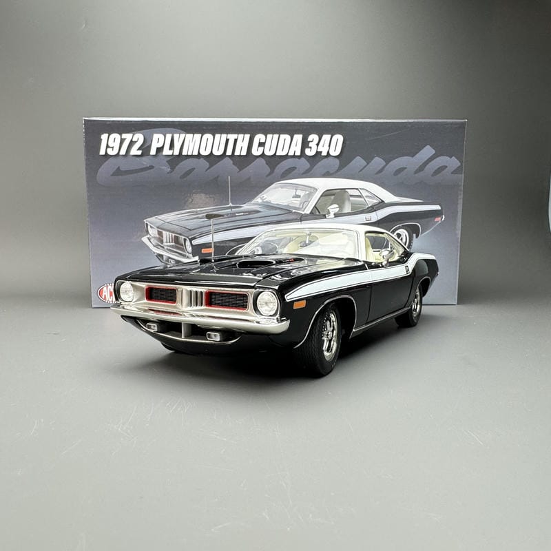 ACME 1972 Plymouth Cuda 1:18 Alloy Diecast Model Car