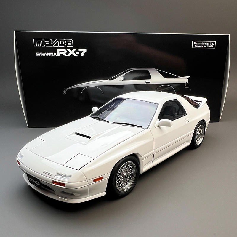 Topart 1:18 Mazda RX-7 FC3S Diecast Car