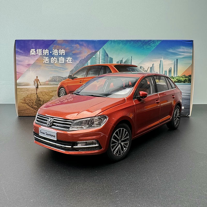 SAIC Volkswagen Gran Santana 1:18 Scale Model