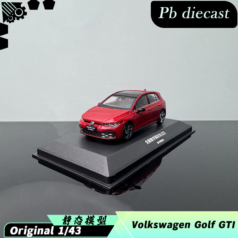 Volkswagen Golf V R32 2005 Diecast Model – 1:43 Scale Red Collectible
