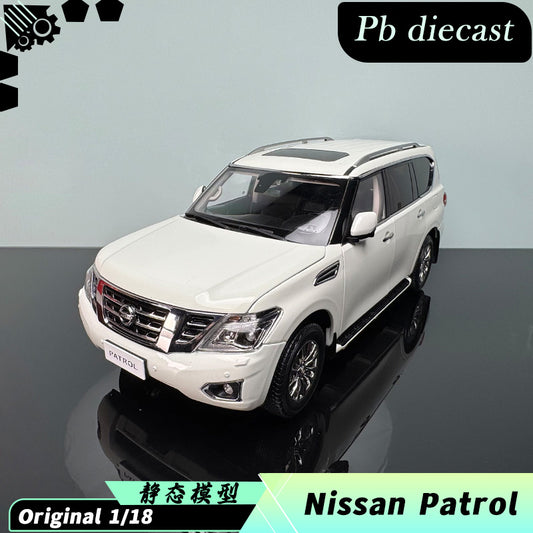 Nissan Patrol Y62 1:18 Diecast Model – Fully Interactive Collectible
