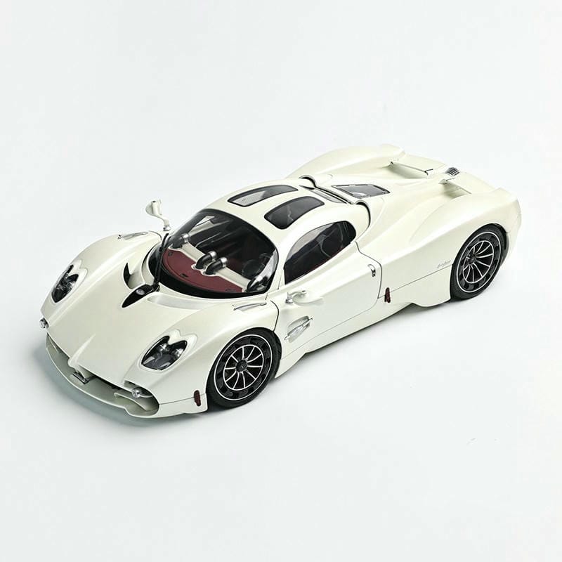 LCD 1:18 Pagani Utopia diecast model – YX car model