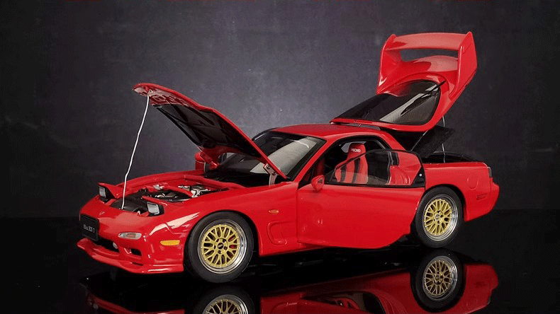 Mazda RX-7 (FD) – 1:18 Diecast Alloy Model by AUTOart (Full Opening Version with Transparent Display Box)(75969)(75968)