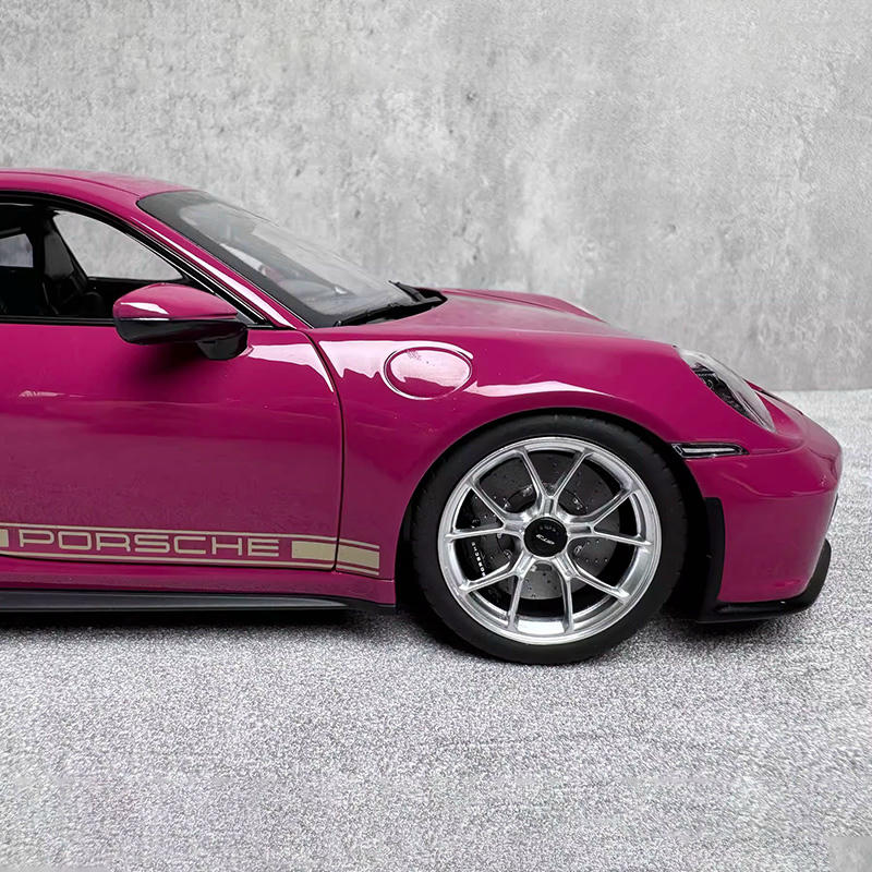 Norev 1:18 Porsche 911 GT3 2021 Diecast Car