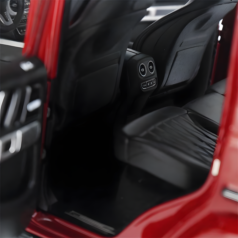 Minichamps 1:18 2020 Mercedes-Benz G-Class W463 Diecast Car