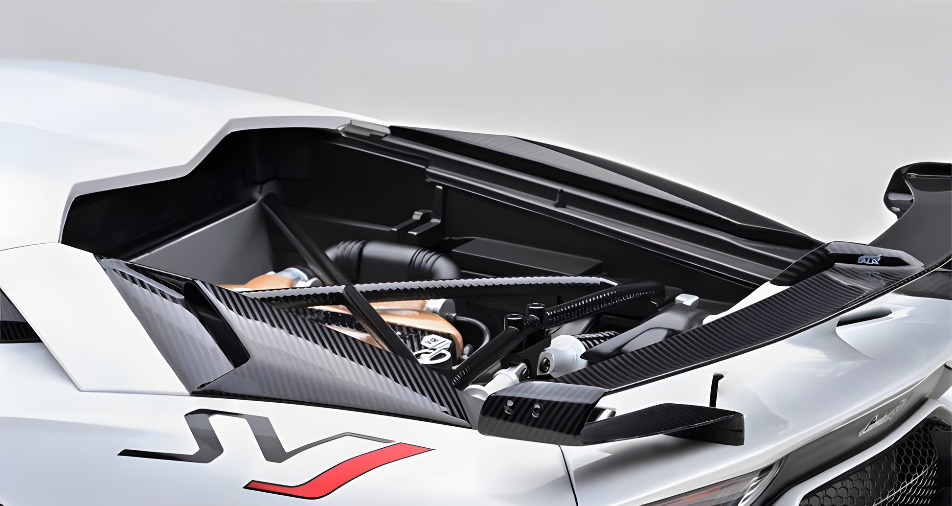 AutoArt Lamborghini Aventador SVJ 1:18 Scale Diecast Model – Diecast Supercar Collection(White)