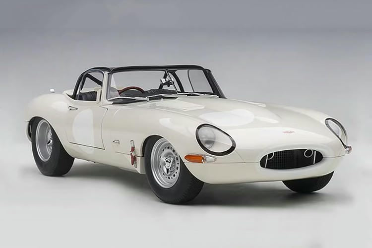 AUTOart 1/18 For Jaguar Jaguar LIGHT E-Type Car Model  Diecast model cars