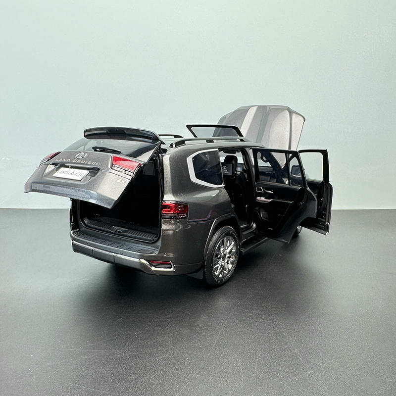 LCD 1:18 Toyota Land Cruiser LC300 ZX Grey Alloy Diecast Model Car